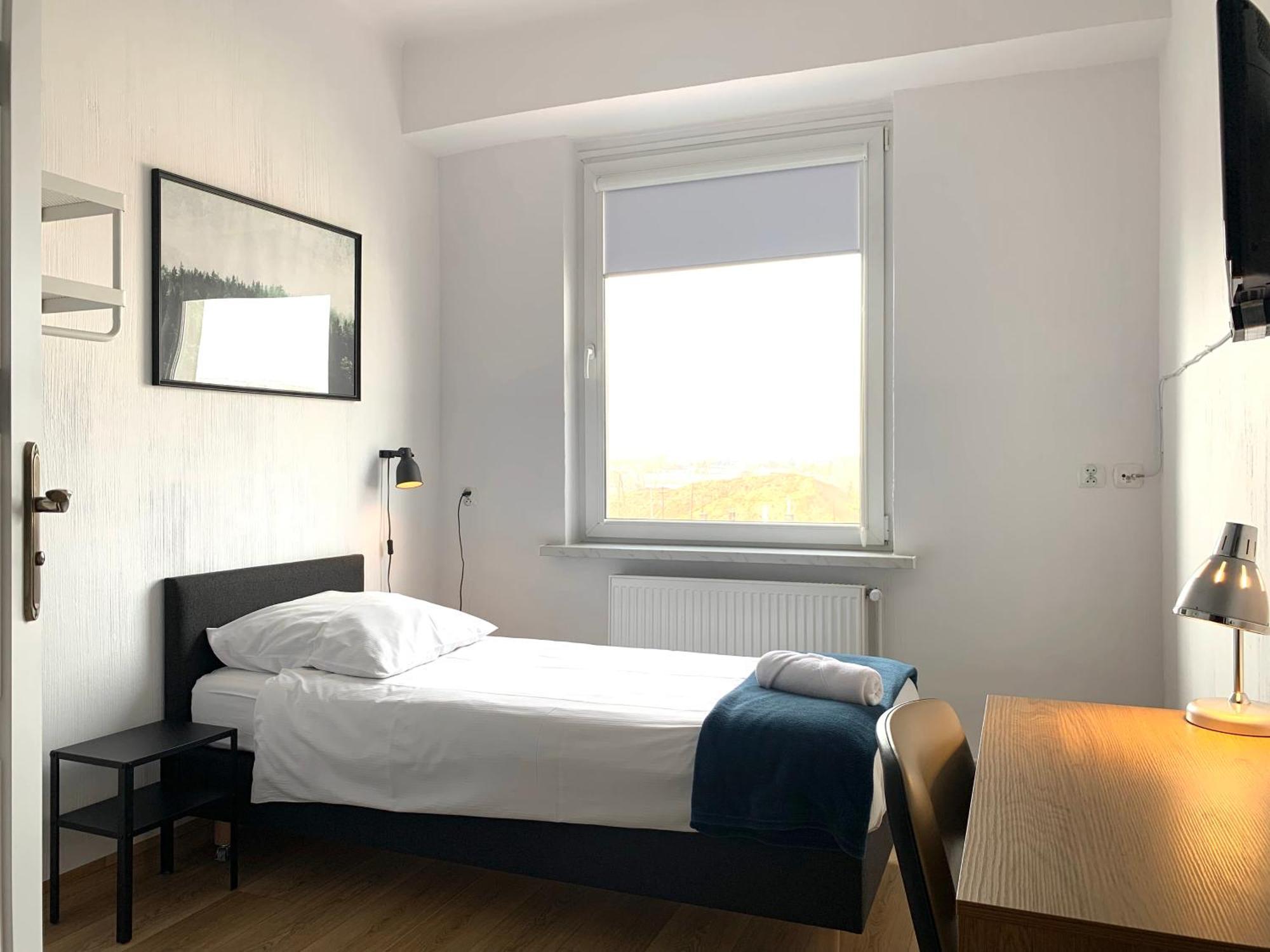 Premium Hostel & Bistro - Hostelpremium Pl Мелец Екстериор снимка